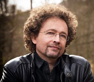 Bernhard Hennen Bernhard Hennen
