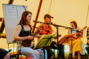 Ukulele mit Bina Bianca